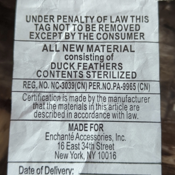 ❌SOLD❌ Rae Dunn OUR HAPPY PLACE Large Throw Pillow - Picture 4 of 4